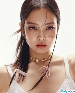Jennie | BLΛƆKPIИK / Blackpink / jennierubyjane / sheflieshigh nude photo #0318