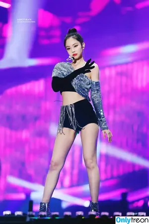 Jennie | BLΛƆKPIИK / Blackpink / jennierubyjane / sheflieshigh nude photo #0343