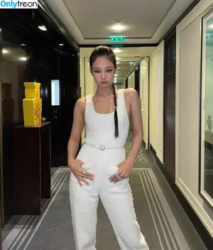 Jennie | BLΛƆKPIИK / Blackpink / jennierubyjane / sheflieshigh nude photo #0404