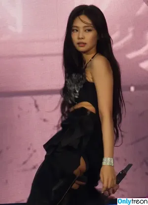 Jennie | BLΛƆKPIИK / Blackpink / jennierubyjane / sheflieshigh nude photo #0456