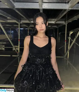 Jennie | BLΛƆKPIИK / Blackpink / jennierubyjane / sheflieshigh nude photo #0550