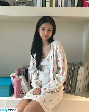 Jennie | BLΛƆKPIИK / Blackpink / jennierubyjane / sheflieshigh nude photo #0573