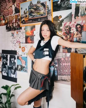 Jennie | BLΛƆKPIИK / Blackpink / jennierubyjane / sheflieshigh nude photo #0857