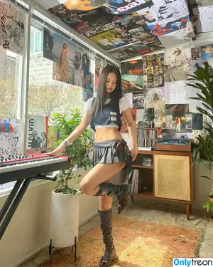Jennie | BLΛƆKPIИK / Blackpink / jennierubyjane / sheflieshigh nude photo #0878