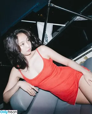Jennie | BLΛƆKPIИK / Blackpink / jennierubyjane / sheflieshigh nude photo #0967