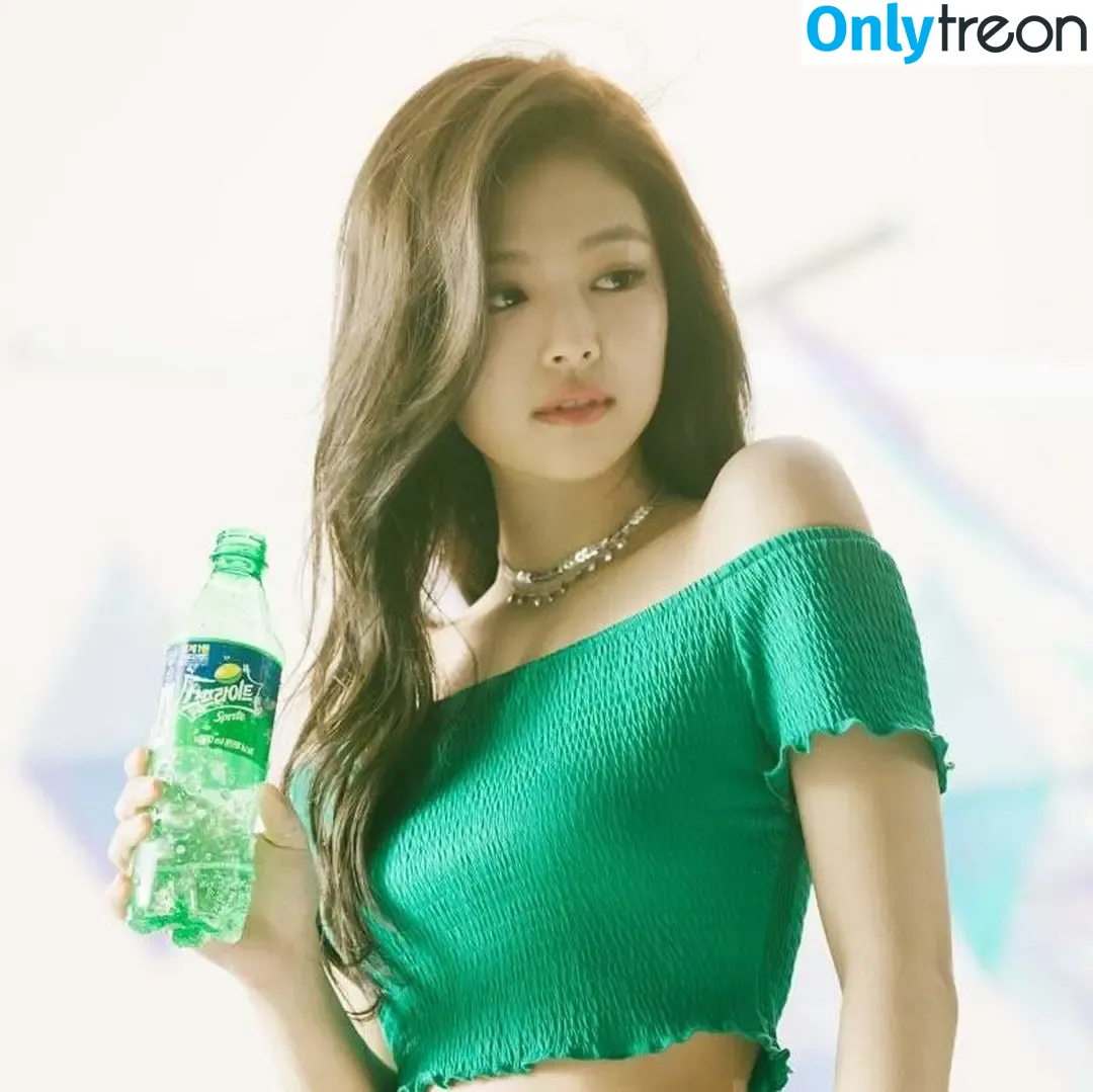Jennie | BLΛƆKPIИK nude photo #0055 (Blackpink / jennierubyjane / sheflieshigh)