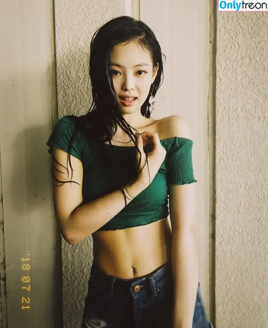 Jennie | BLΛƆKPIИK nude photo #0060 (Blackpink / jennierubyjane / sheflieshigh)