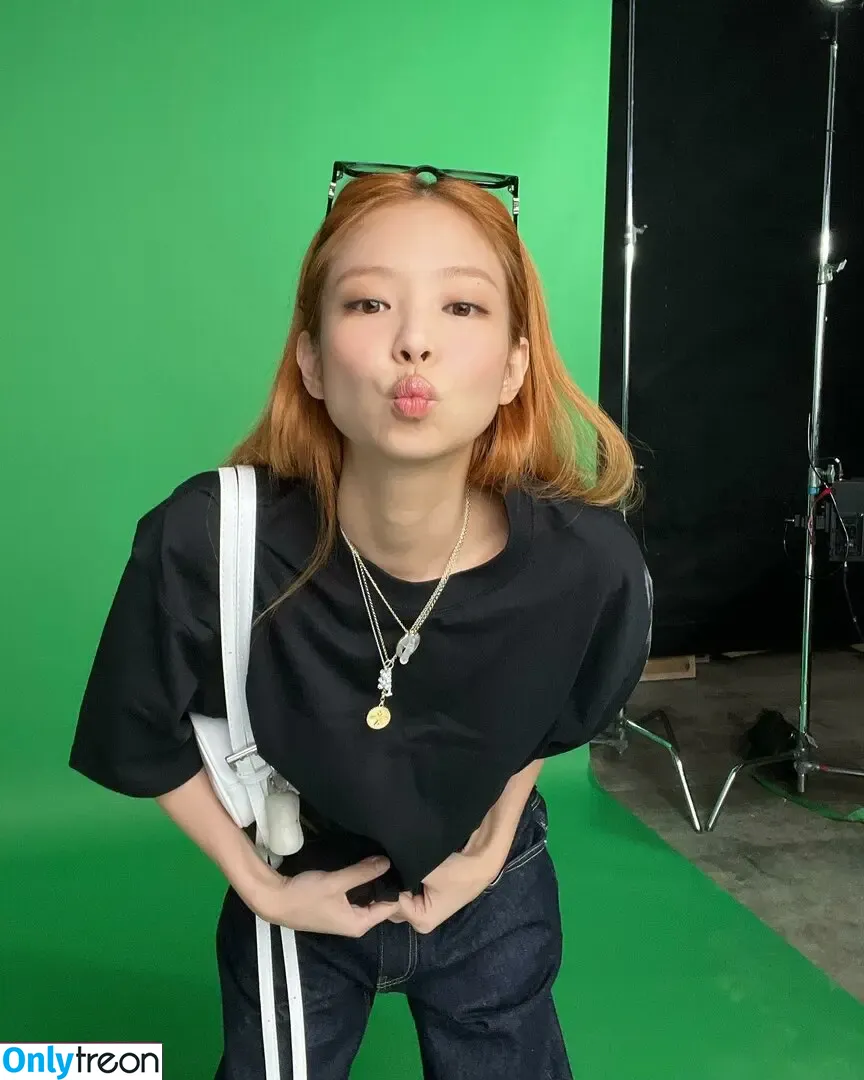 Jennie | BLΛƆKPIИK nude photo #0112 (Blackpink / jennierubyjane / sheflieshigh)