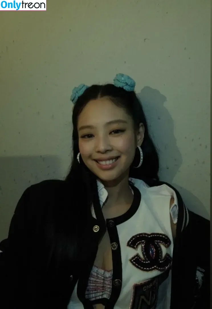 Jennie | BLΛƆKPIИK nude photo #0216 (Blackpink / jennierubyjane / sheflieshigh)