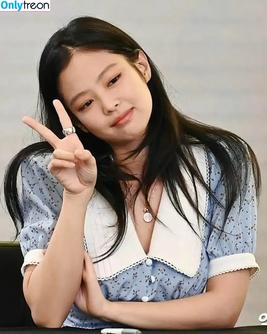 Jennie | BLΛƆKPIИK nude photo #0222 (Blackpink / jennierubyjane / sheflieshigh)