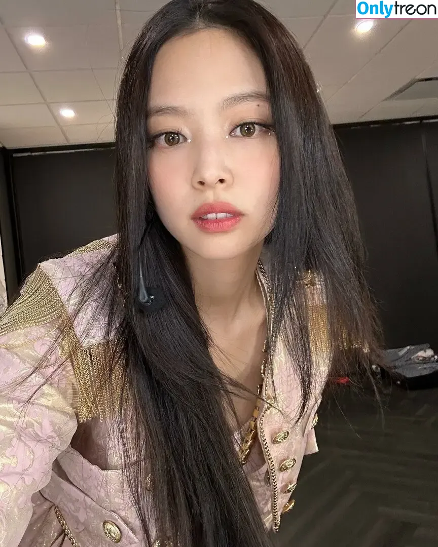 Jennie | BLΛƆKPIИK nude photo #0271 (Blackpink / jennierubyjane / sheflieshigh)
