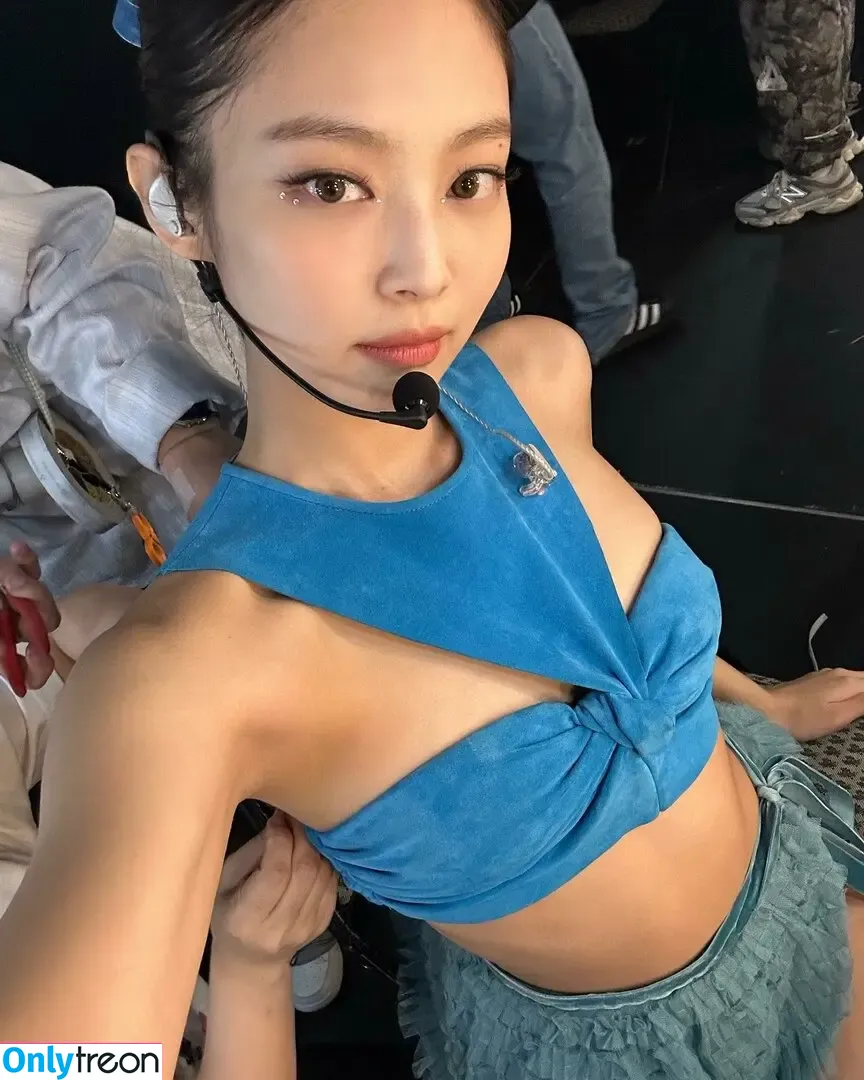Jennie | BLΛƆKPIИK nude photo #0275 (Blackpink / jennierubyjane / sheflieshigh)