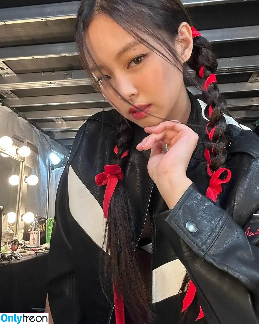 Jennie | BLΛƆKPIИK nude photo #0299 (Blackpink / jennierubyjane / sheflieshigh)