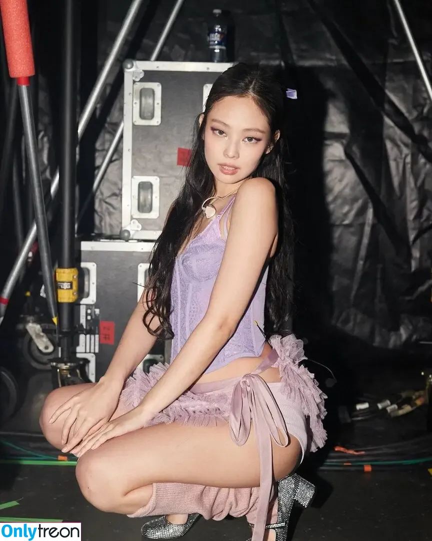 Jennie | BLΛƆKPIИK nude photo #0300 (Blackpink / jennierubyjane / sheflieshigh)