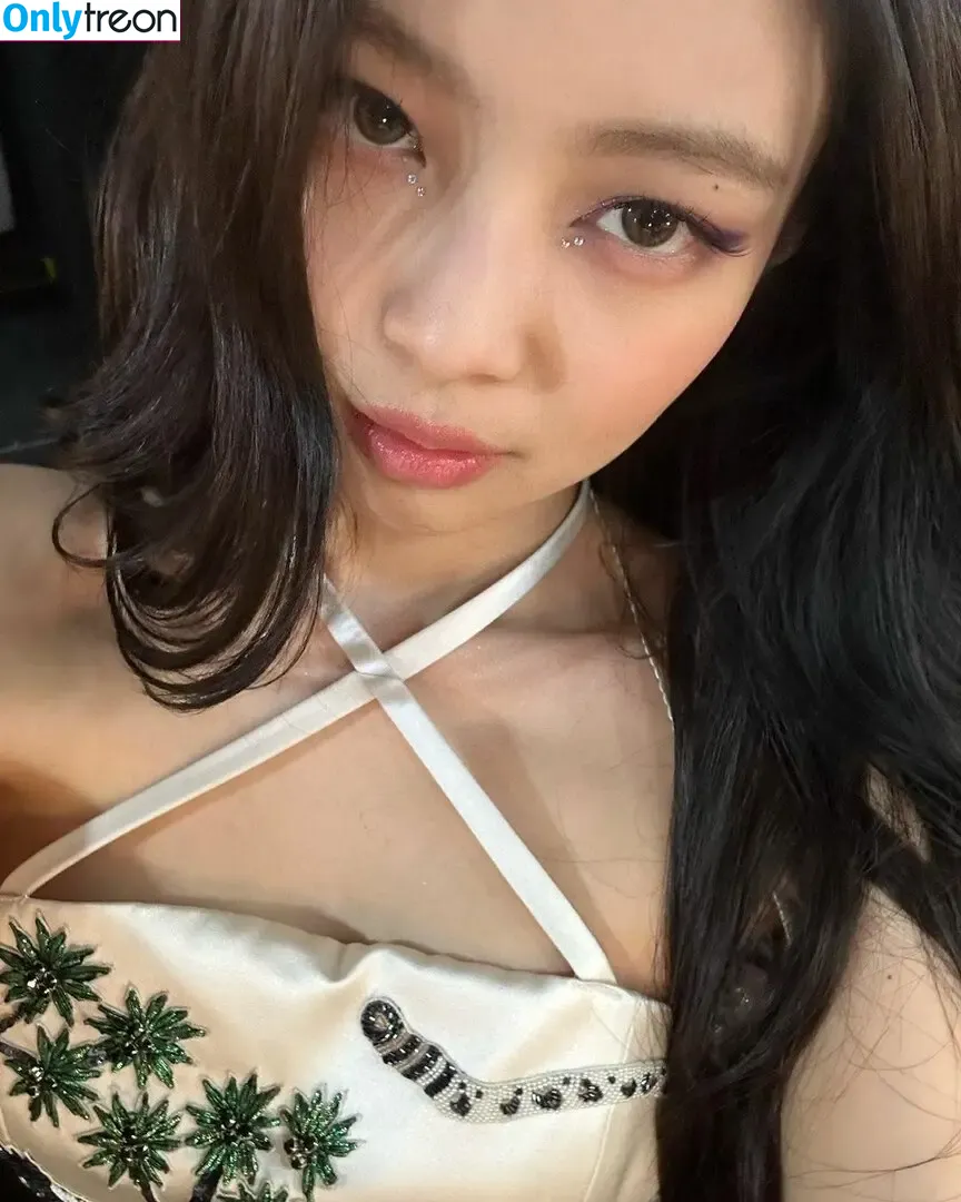 Jennie | BLΛƆKPIИK nude photo #0303 (Blackpink / jennierubyjane / sheflieshigh)