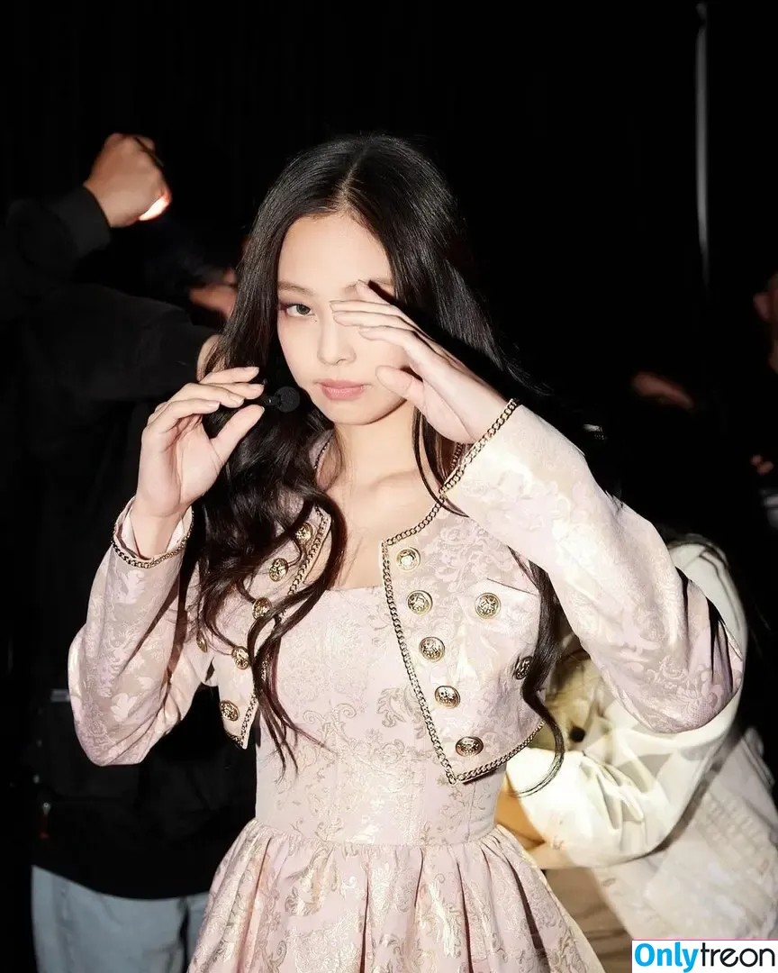 Jennie | BLΛƆKPIИK nude photo #0307 (Blackpink / jennierubyjane / sheflieshigh)