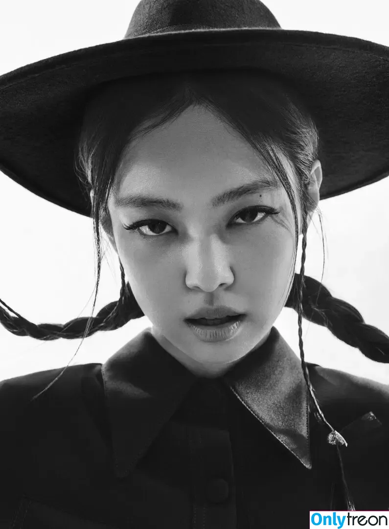 Jennie | BLΛƆKPIИK nude photo #0329 (Blackpink / jennierubyjane / sheflieshigh)