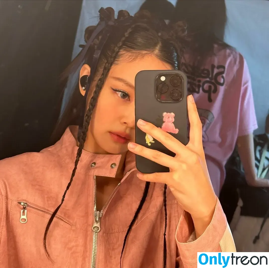 Jennie | BLΛƆKPIИK nude photo #0355 (Blackpink / jennierubyjane / sheflieshigh)