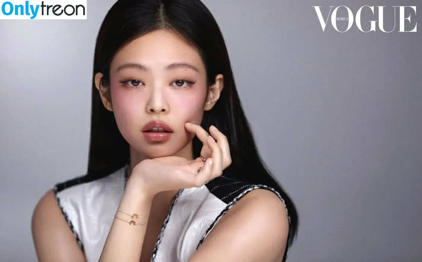 Jennie | BLΛƆKPIИK nude photo #0371 (Blackpink / jennierubyjane / sheflieshigh)