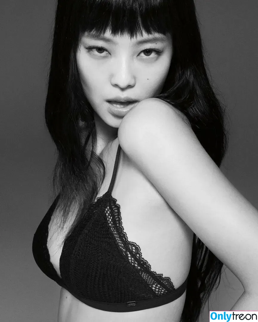 Jennie | BLΛƆKPIИK nude photo #0417 (Blackpink / jennierubyjane / sheflieshigh)