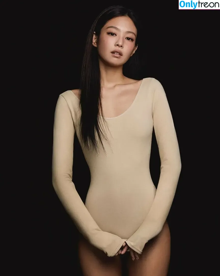 Jennie | BLΛƆKPIИK nude photo #0500 (Blackpink / jennierubyjane / sheflieshigh)