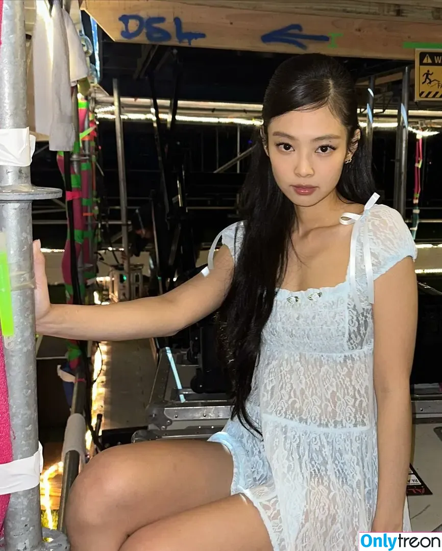 Jennie | BLΛƆKPIИK nude photo #0606 (Blackpink / jennierubyjane / sheflieshigh)