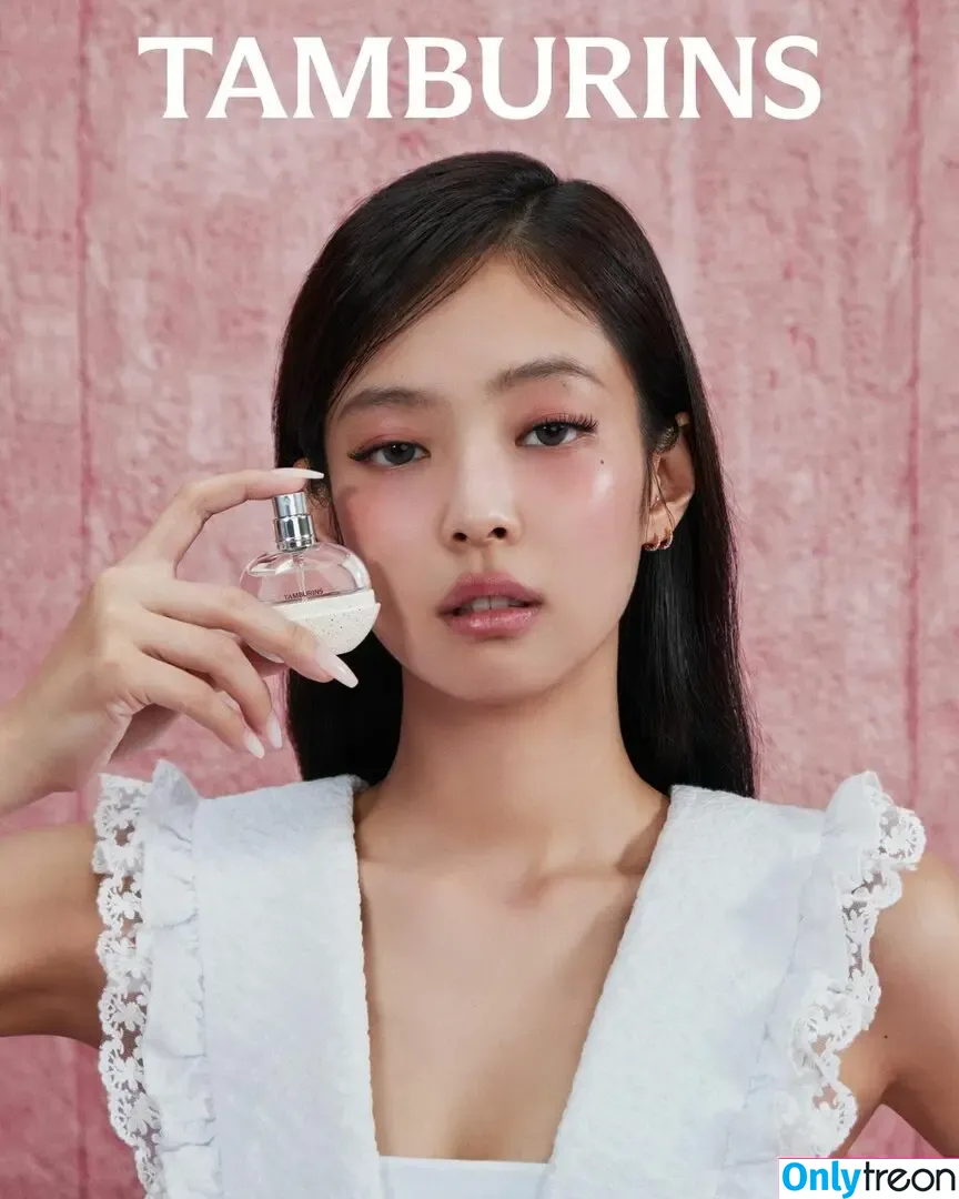 Jennie | BLΛƆKPIИK nude photo #0639 (Blackpink / jennierubyjane / sheflieshigh)