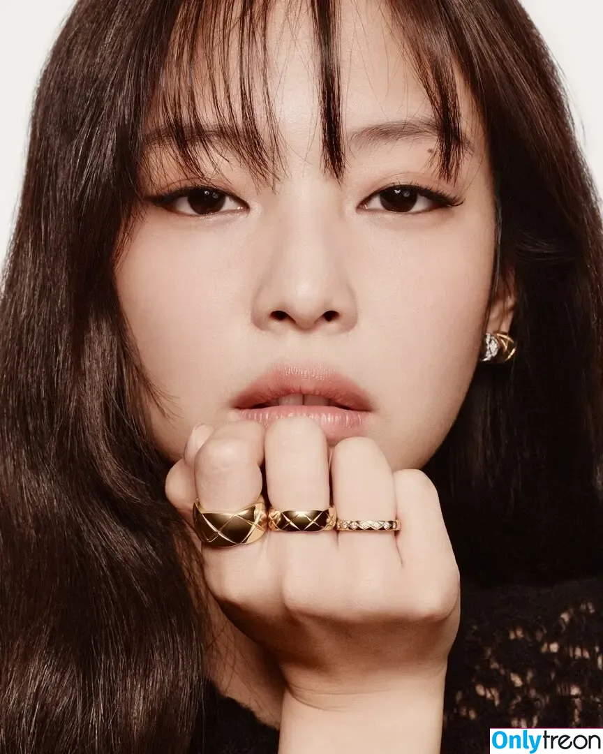 Jennie | BLΛƆKPIИK nude photo #0698 (Blackpink / jennierubyjane / sheflieshigh)