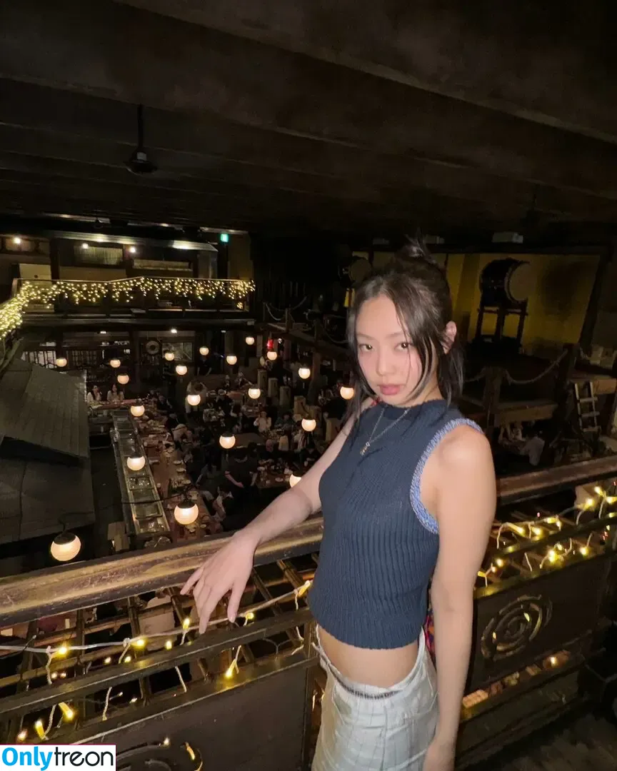 Jennie | BLΛƆKPIИK nude photo #0892 (Blackpink / jennierubyjane / sheflieshigh)