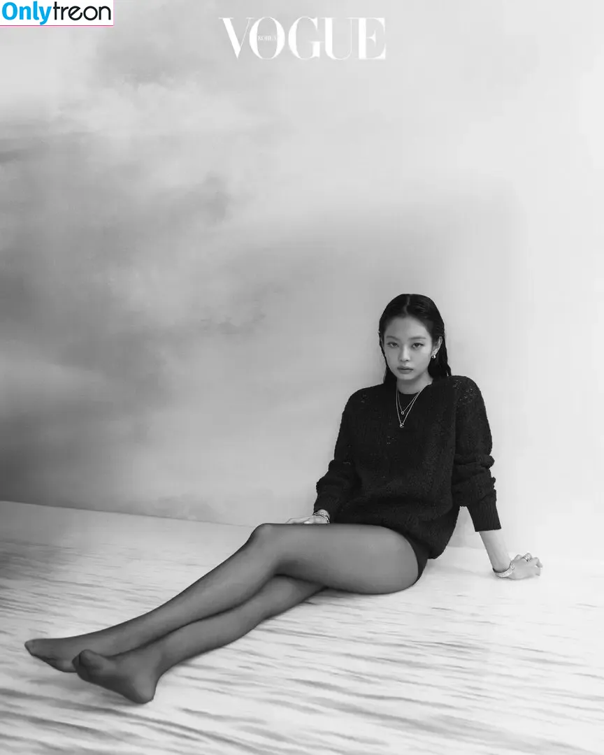 Jennie | BLΛƆKPIИK nude photo #0914 (Blackpink / jennierubyjane / sheflieshigh)