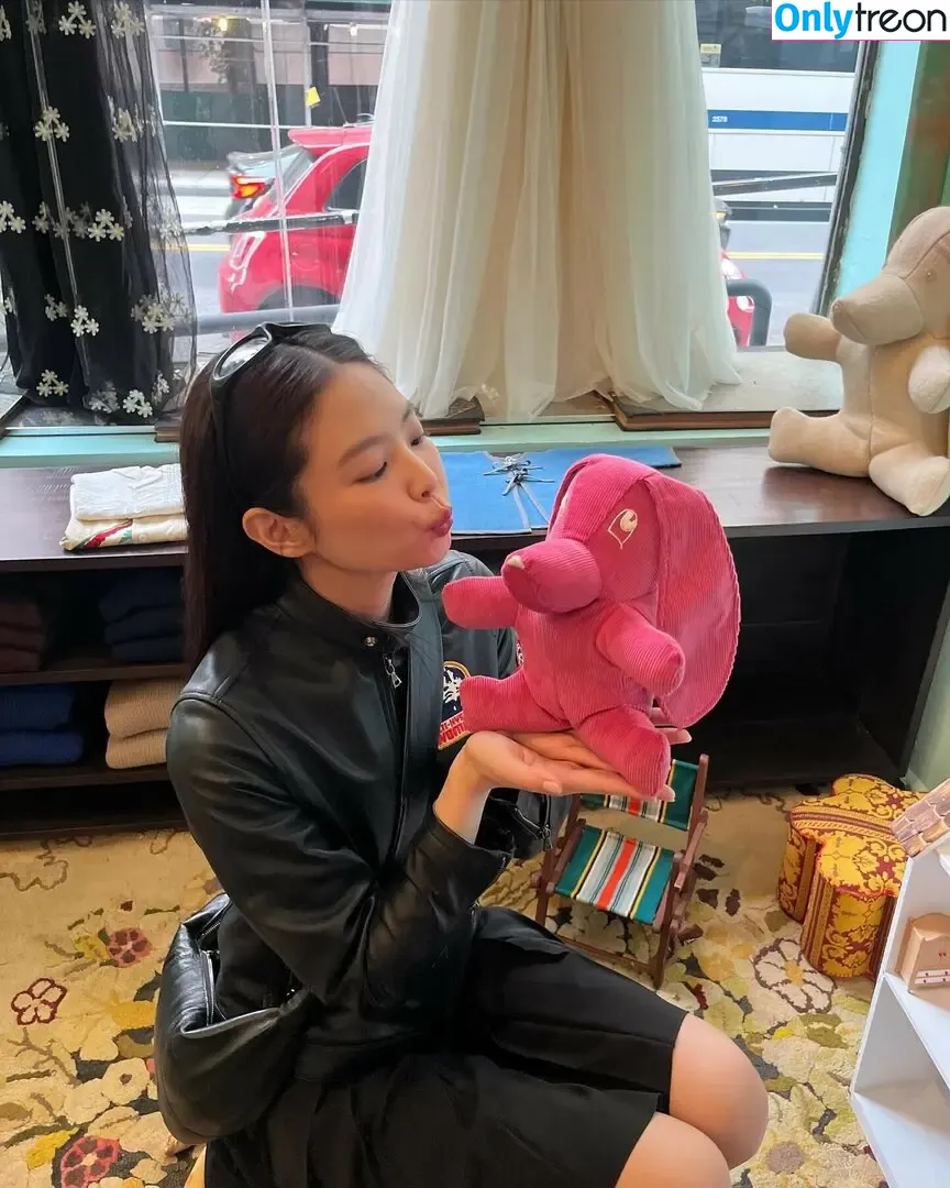 Jennie | BLΛƆKPIИK nude photo #0924 (Blackpink / jennierubyjane / sheflieshigh)