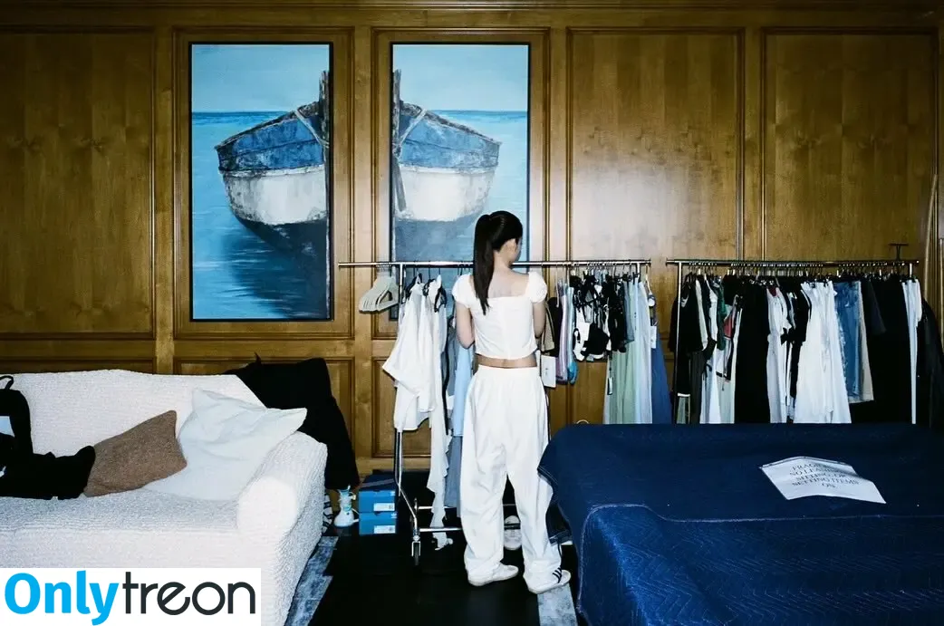 Jennie | BLΛƆKPIИK nude photo #0958 (Blackpink / jennierubyjane / sheflieshigh)