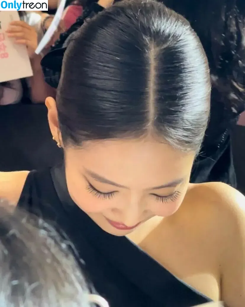 Jennie | BLΛƆKPIИK nude photo #0987 (Blackpink / jennierubyjane / sheflieshigh)
