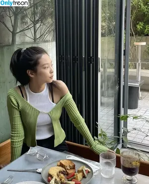 Jennie | BLΛƆKPIИK / Blackpink / jennierubyjane / sheflieshigh nude photo #1000