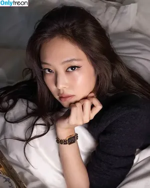 Jennie | BLΛƆKPIИK / Blackpink / jennierubyjane / sheflieshigh nude photo #1002