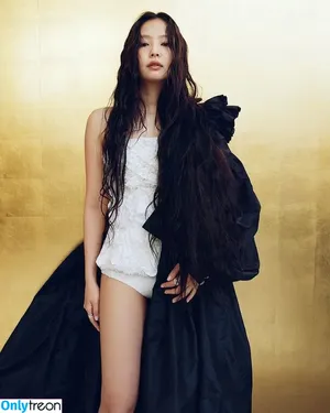 Jennie | BLΛƆKPIИK / Blackpink / jennierubyjane / sheflieshigh nude photo #1004