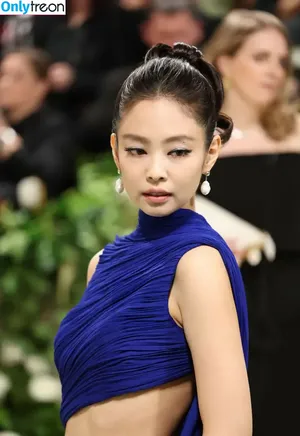 Jennie | BLΛƆKPIИK / Blackpink / jennierubyjane / sheflieshigh nude photo #1056