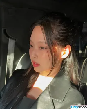 Jennie | BLΛƆKPIИK / Blackpink / jennierubyjane / sheflieshigh nude photo #1149
