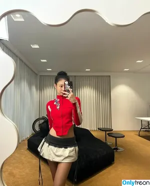 Jennie | BLΛƆKPIИK / Blackpink / jennierubyjane / sheflieshigh nude photo #1189
