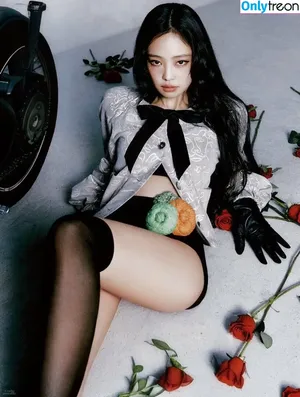Jennie | BLΛƆKPIИK / Blackpink / jennierubyjane / sheflieshigh nude photo #1197