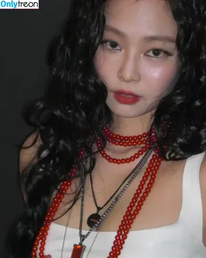 Jennie | BLΛƆKPIИK / Blackpink / jennierubyjane / sheflieshigh nude photo #1249