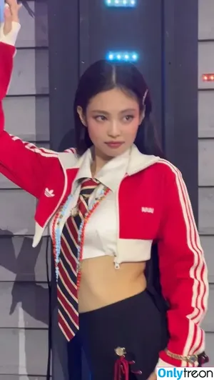 Jennie | BLΛƆKPIИK / Blackpink / jennierubyjane / sheflieshigh nude photo #1376