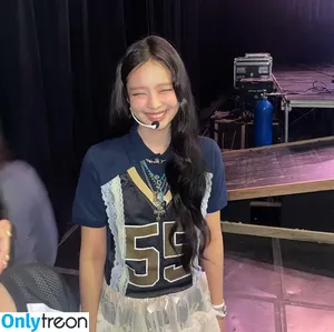 Jennie | BLΛƆKPIИK / Blackpink / jennierubyjane / sheflieshigh nude photo #1395