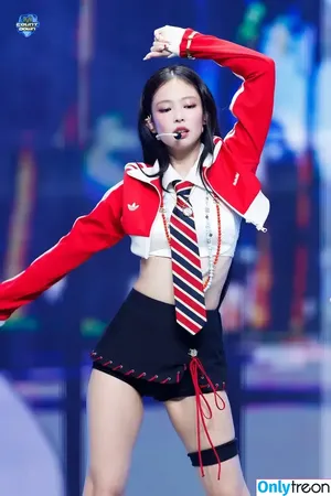 Jennie | BLΛƆKPIИK / Blackpink / jennierubyjane / sheflieshigh nude photo #1419