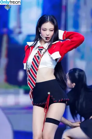 Jennie | BLΛƆKPIИK / Blackpink / jennierubyjane / sheflieshigh nude photo #1425