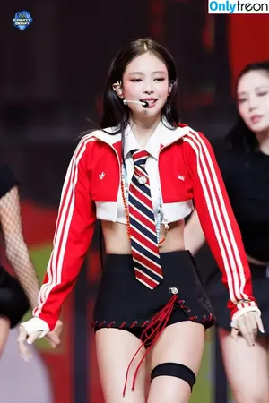 Jennie | BLΛƆKPIИK / Blackpink / jennierubyjane / sheflieshigh nude photo #1426