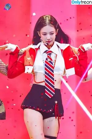 Jennie | BLΛƆKPIИK / Blackpink / jennierubyjane / sheflieshigh nude photo #1443