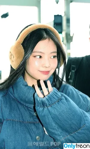 Jennie | BLΛƆKPIИK / Blackpink / jennierubyjane / sheflieshigh nude photo #1608