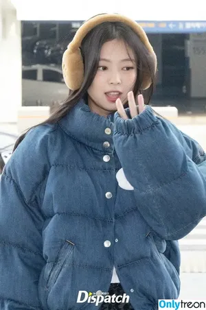 Jennie | BLΛƆKPIИK / Blackpink / jennierubyjane / sheflieshigh nude photo #1612