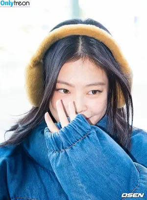 Jennie | BLΛƆKPIИK / Blackpink / jennierubyjane / sheflieshigh nude photo #1625